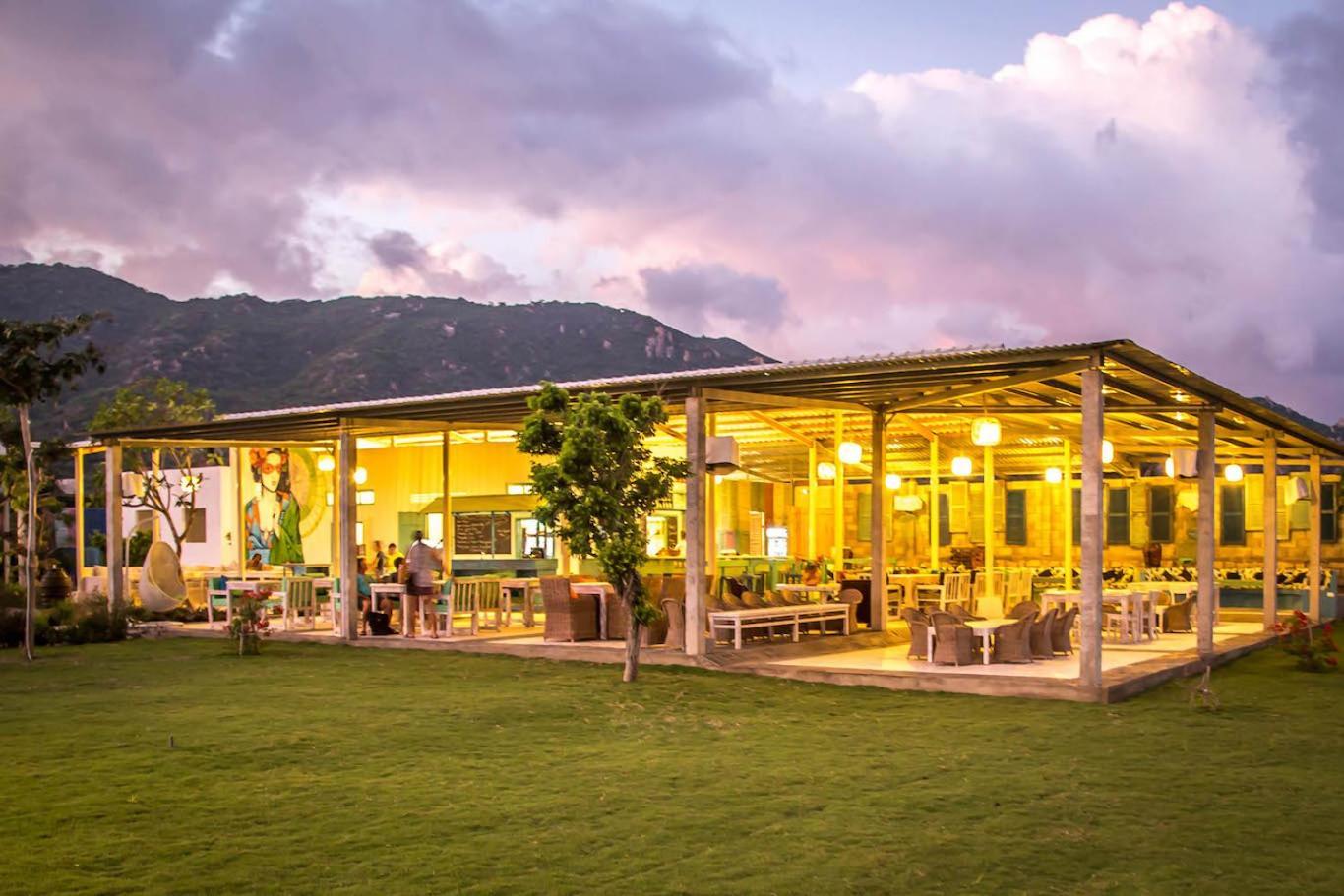 Sorrento Beach Club & Kite Village Phan Rang Exterior photo